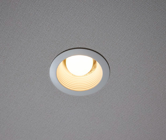ダウンライトも省エネにLED照明
