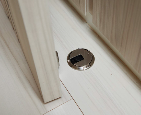 ドアキャッチャー