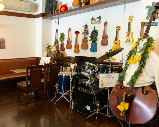 炭火珈琲の店　壱番館［カフェ］（徒歩6分／約450m）