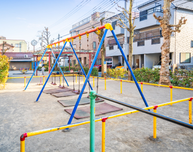 貞明児童遊園（徒歩1分／約70m）
