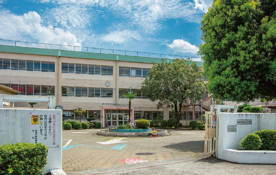 拝島第二小学校