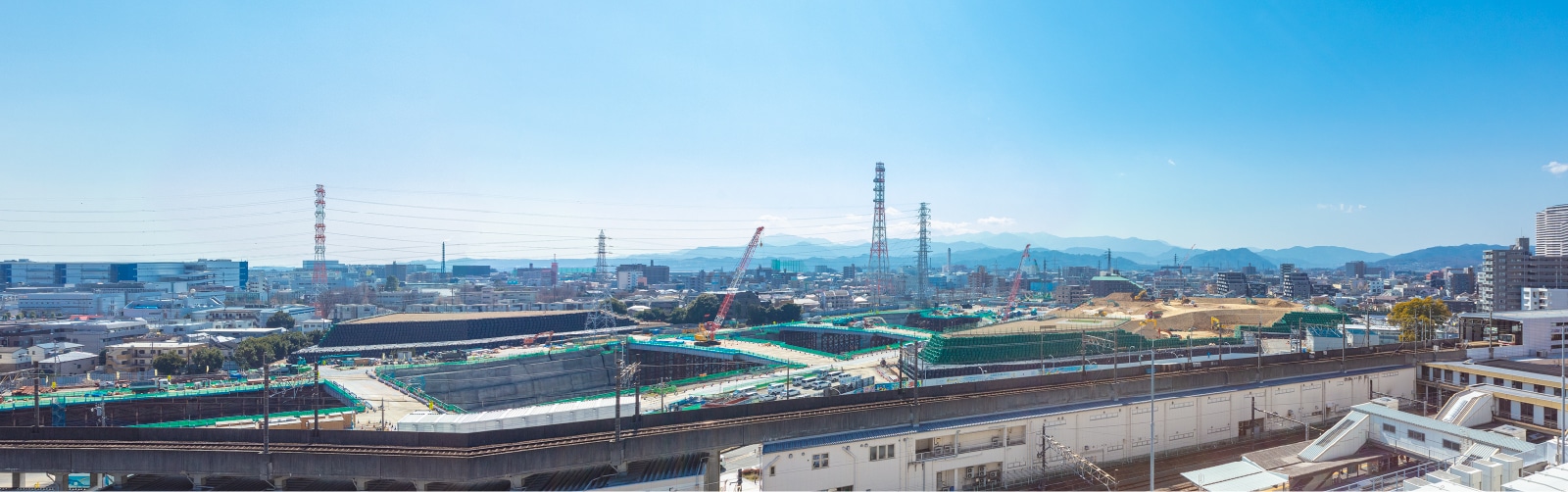 ［再開発が進む橋本駅南口（2024年3月撮影）］