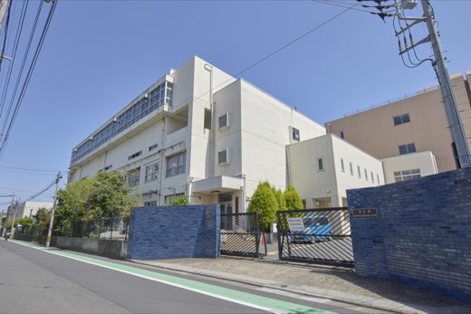 川口市立青木中央小学校