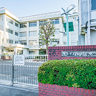 横浜市立新羽中学校