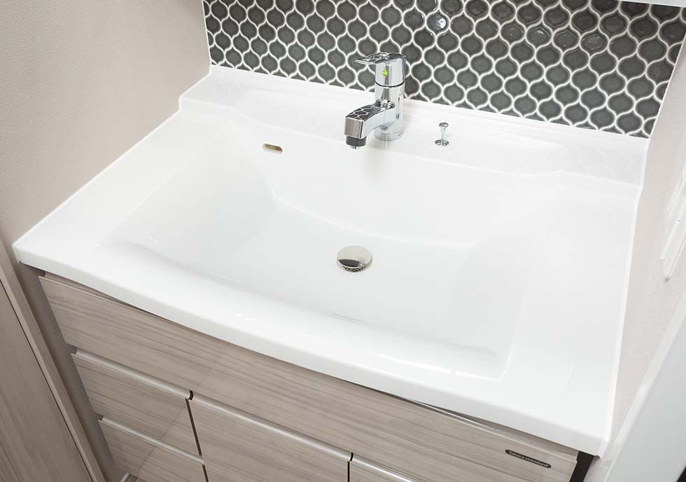 ボウル一体型人造大理石カウンター