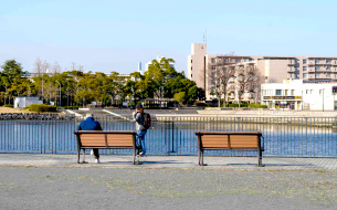 富岡並木ふなだまり公園 約400m・徒歩5分