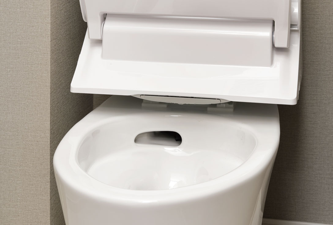 フチレス形状&お掃除リフトアップ